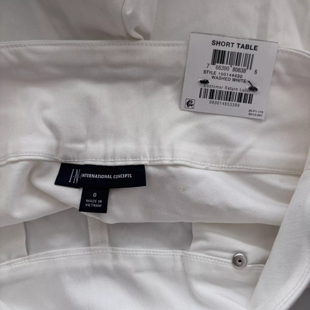 I.N.C. International Concepts Women's Curvy White Mid Rise Pull-On Shorts NWT - Picture 10 of 10